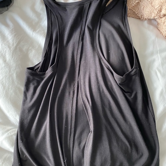 Old Navy Open Back - Picture 2 of 4